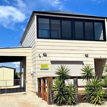 Chancesea Port Victoria Екстериор снимка